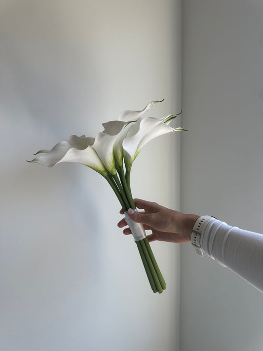 Calla Lily Bouquet (Short)