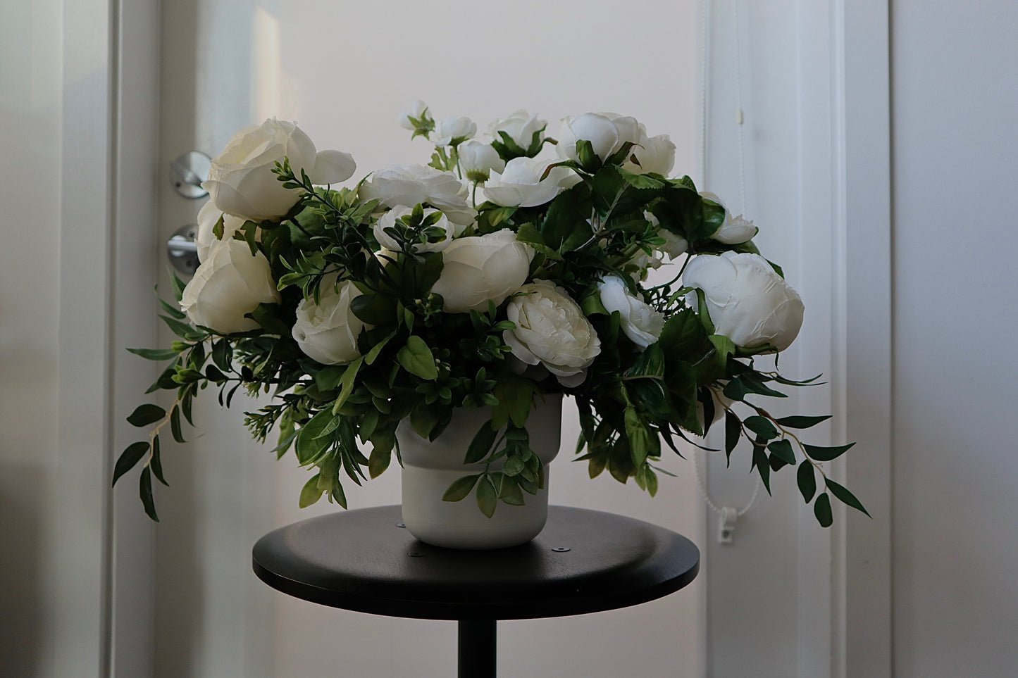 Classic White Arrangement