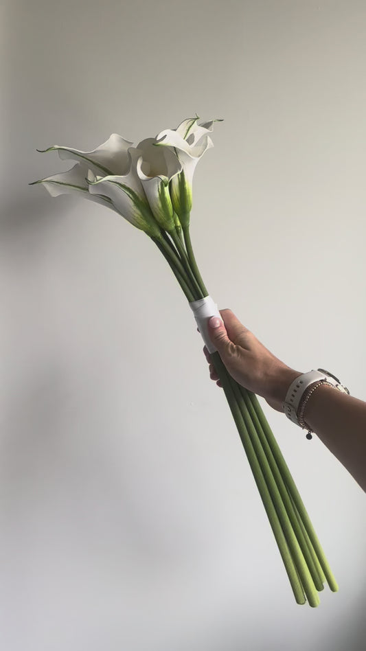 Calla Lily Bouquet (Long)